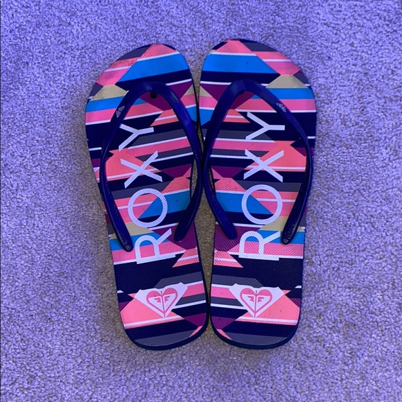 Roxy flip flops